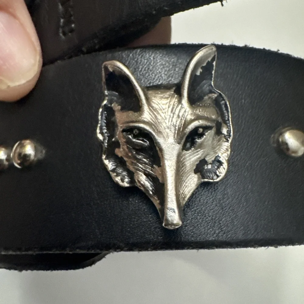 SmartPak Studded Leather Belt. Fox. Rocker, Style. 1.5